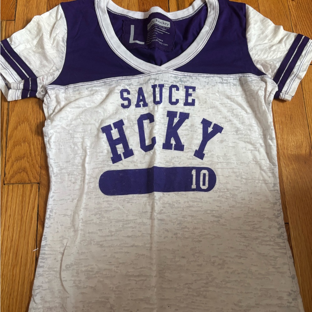 Sauce hockey women’s v-neck t-shirt
